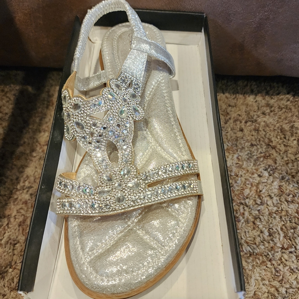 Elegant Silver Women's Sandals NEW!